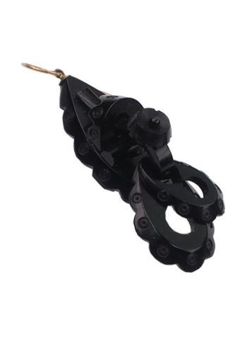 Um 1860 - Whitby-Jett Ohrringe, geschnitzt und poliert, aus dem Victorian England Whitbyjet – Bild 3