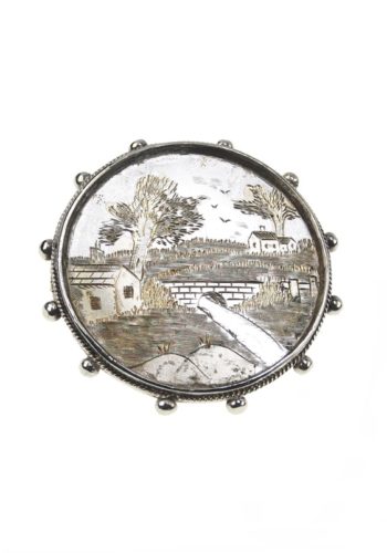 Um 1880 - Silber / Gold Set bestehend aus Brosche & Ohrringen handgraviert im Victorian England – Bild 3