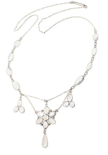 ** VERKAUFT ** Um 1900 - Sterling Silber & Mondsteine Collier aus der Arts+Crafts Bewegung in England, Edwardian Mondsteinschmuck – Bild 4