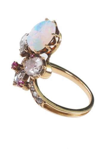 Um 1900 - Art nouveau 18 ct. Gold Ring mit Opal, Diamanten & Rubinen, Französisch – Bild 3