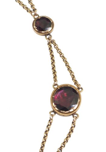 Um 1810 - Französisches Collier aus 18 Karat Gold, mit geschlossen gefassten Granaten – Bild 5