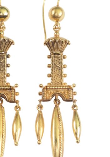 ** VERKAUFT ** Um 1860 - Etruscan Revival Goldohrringe aus dem Victorian – Bild 4
