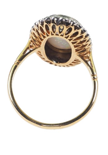 Um 1910 - 18 ct. Gold & Platin Ring mit Opal & Diamanten, Edwardian – Bild 5