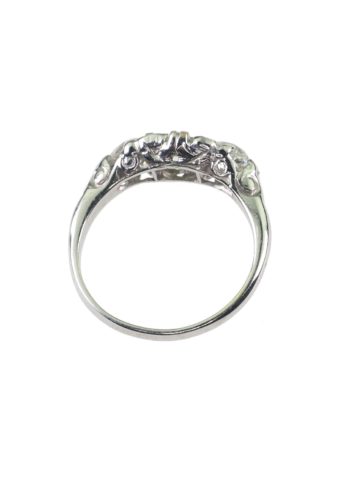 Um 1910 - Three-Stones Diamantring / 18K Verlobungsring – Bild 5