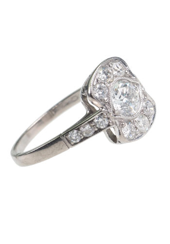 ** VERKAUFT ** Um 1930 - Art déco Diamantring inklusive Edelsteingutachten! – Bild 4