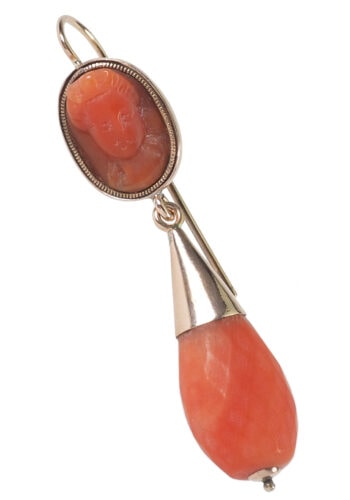 Um 1850 - Italienische Korallen-Ohrringe / 18 ct. Gelbgold – Bild 3