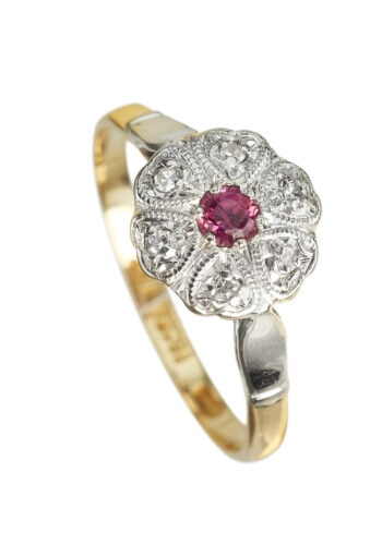 Edwardianischer Verlobungsring mit Rubin und Diamanten aus 18 Karat Gold und Platin