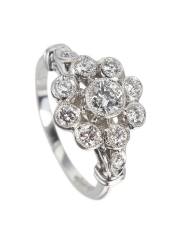 Vintage Ring mit Diamanten aus Platin