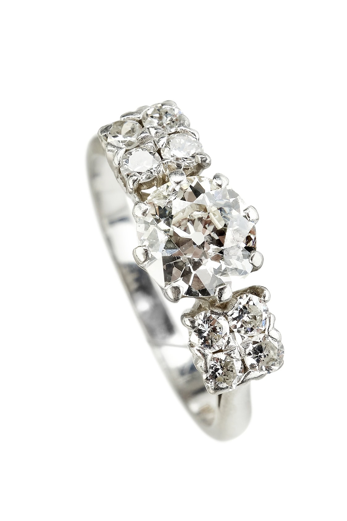 Vintage Ring mit Diamanten aus Platin