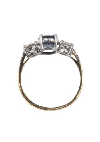 Um 1970 – Trilogie Ring mit Saphir und Diamanten – Bild 5