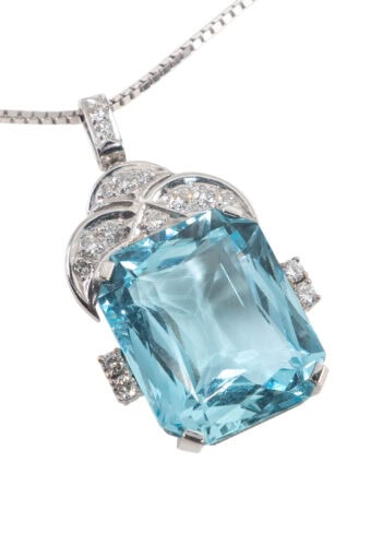 Um 1930 – Aquamarin Anhänger mit Diamanten – Bild 3