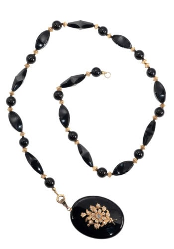 Um 1870 – Medaillon mit Kette – Bild 3