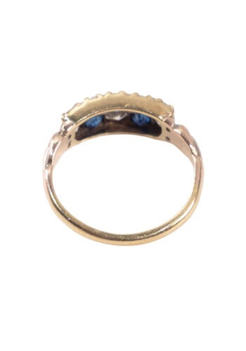 Um 1900 – Edwardianischer Saphirring mit Diamanten – Bild 4