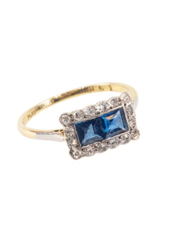 Um 1920 – Art Déco Ring mit Saphir und Diamanten – Bild 3