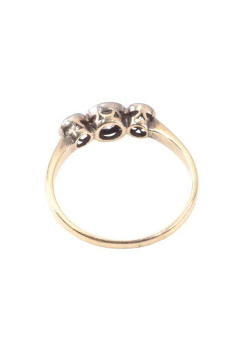 Um 1930 – Trilogy Ring mit Diamanten – Bild 4