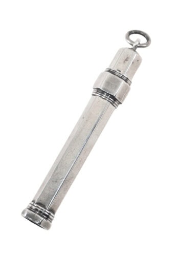 Datiert 1916 – Anhänger Bleistifthalter