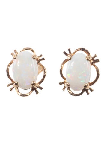 Um 1970 – Vintage Opalohrstecker