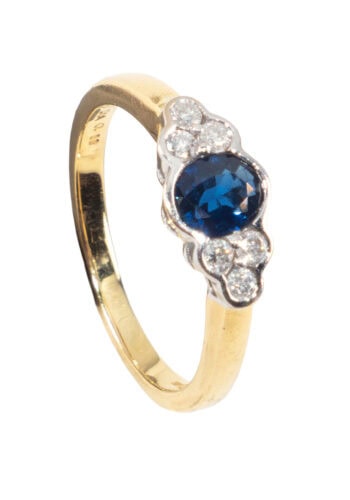 Um 1970 – Goldring mit Saphir und Diamanten