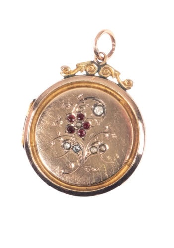 Um 1910 – Medaillon