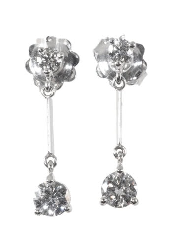 Um 1980 – Ohrringe mit Diamanten