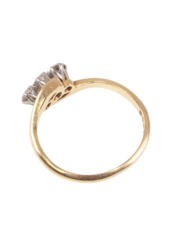 Um 1910 – Art Nouveau Ring mit 3 Diamanten – Bild 3