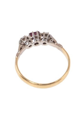 Datiert 1973 – Trilogy Ring mit Rubin & Diamanten – Bild 4