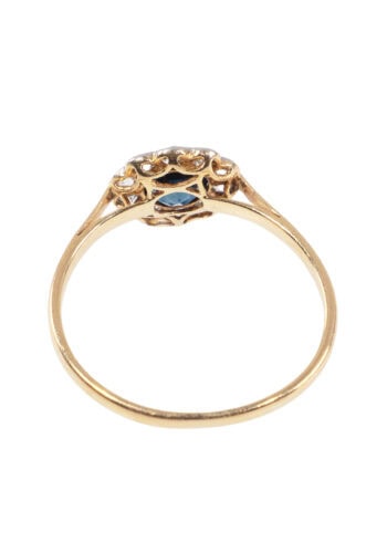 Um 1920 – Art Déco Ring mit Saphir und Diamanten – Bild 4
