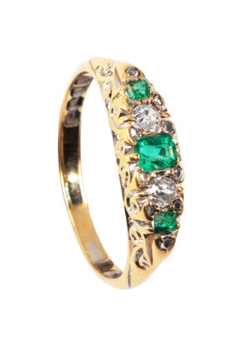 Um 1910 – Edwardianischer Ring mit Smaragden
