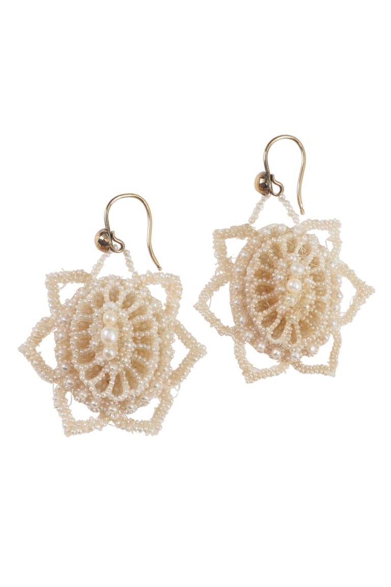 Viktorianische Ohrringe mit Perlen, Perlmutt und Pferdehaar