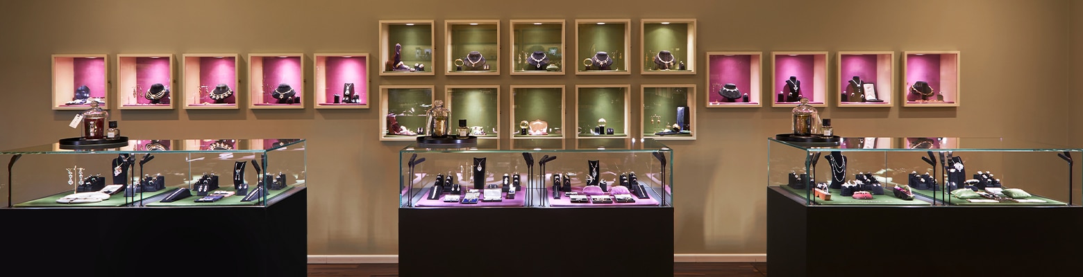 1560x400 Showroom Berlin 03