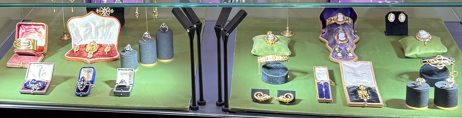 1560x400 Showroom Muenchen 04