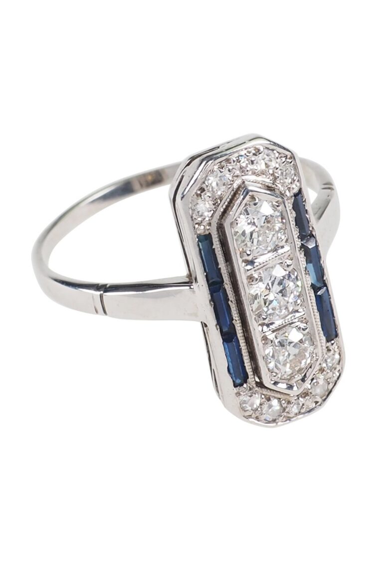 Art déco Verlobungsring mit Saphire und Diamanten aus 18 Karat Gold