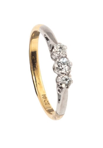 Um 1930 – Trilogy Ring mit 3 Diamanten