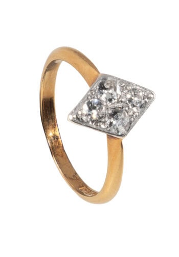 Um 1920 – Art Déco Ring mit Diamanten