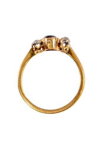 Um 1930 – Trilogy Ring mit Saphir und Diamanten – Bild 4