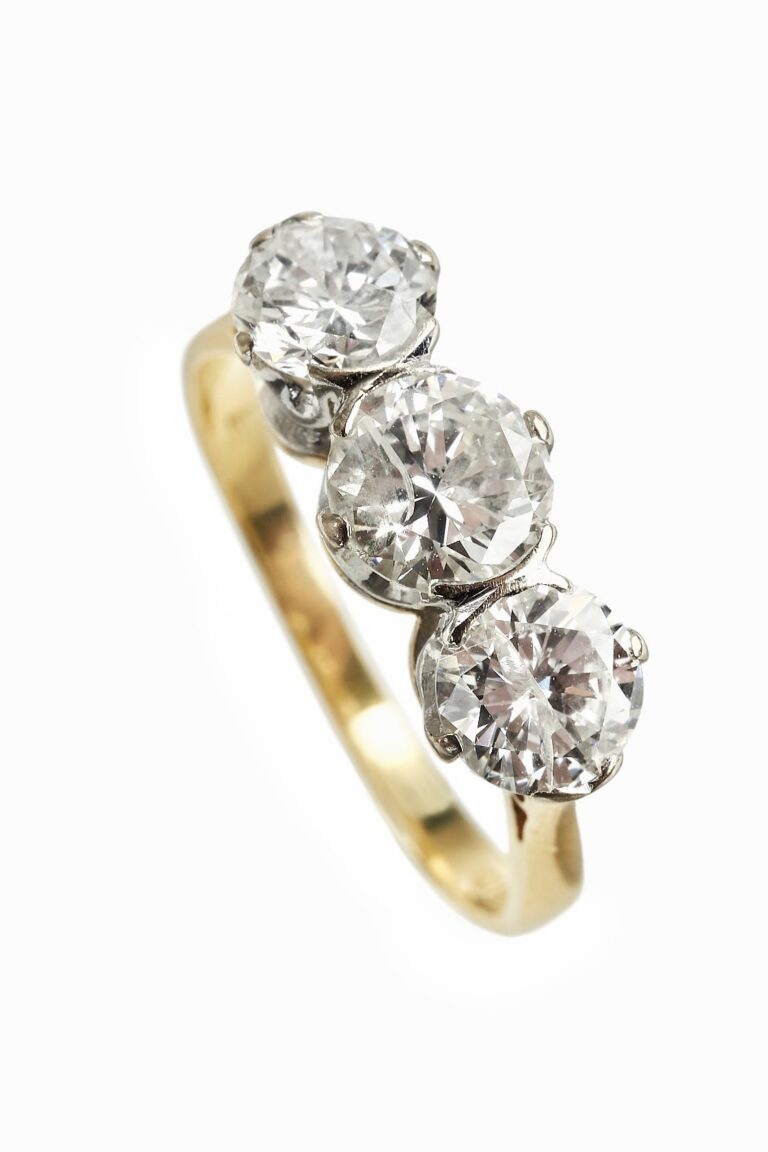 Vintage Ring mit Diamanten aus 18 Karat Gold und Platin