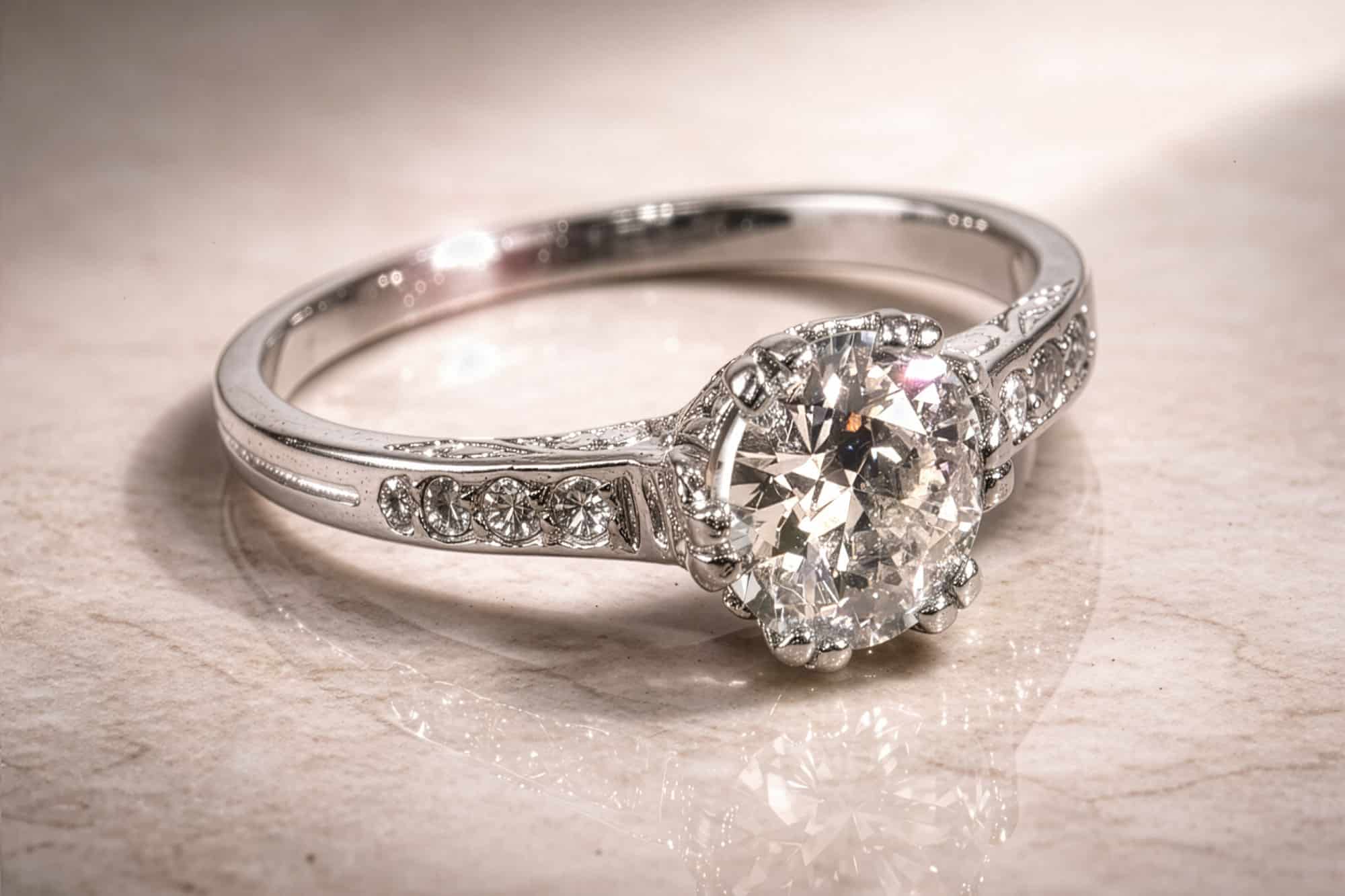 Stilwelten antike solitaire