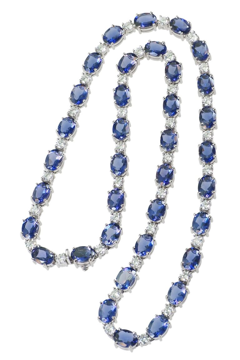 Vintage Collier mit Diamant und Iolithe aus 18 Karat Gold