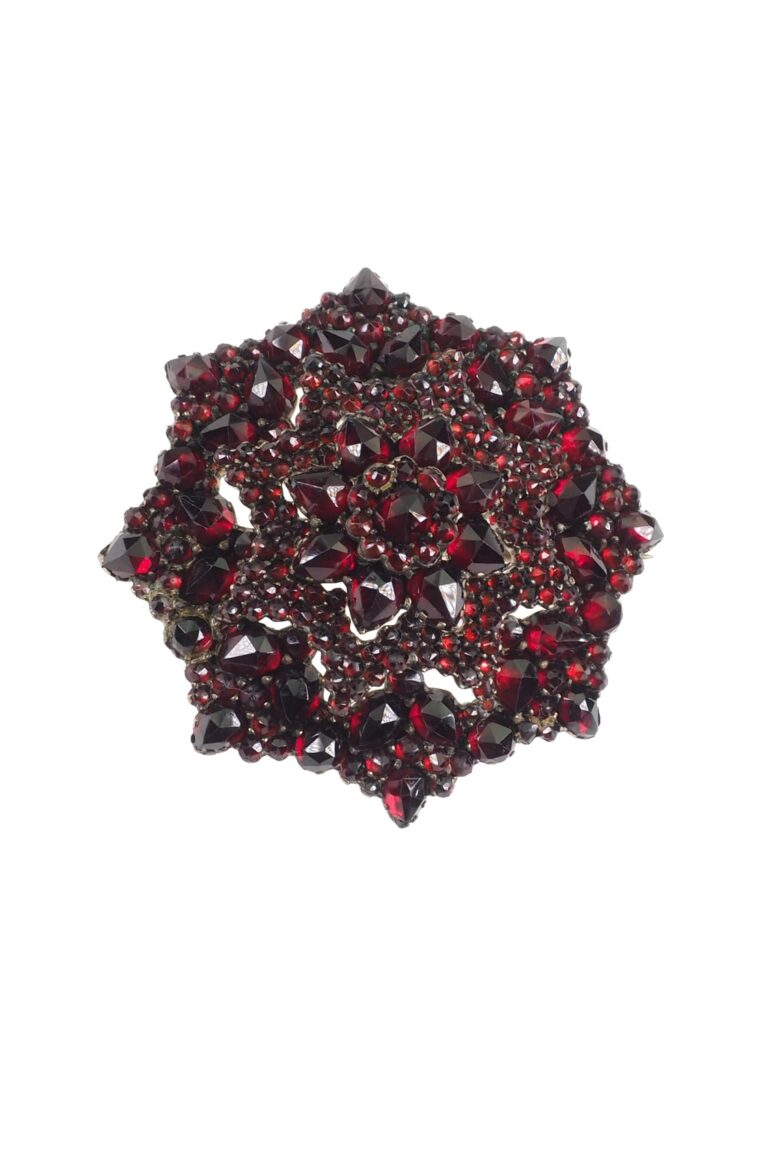 Historismus Brosche - Böhmische Granate Tombak