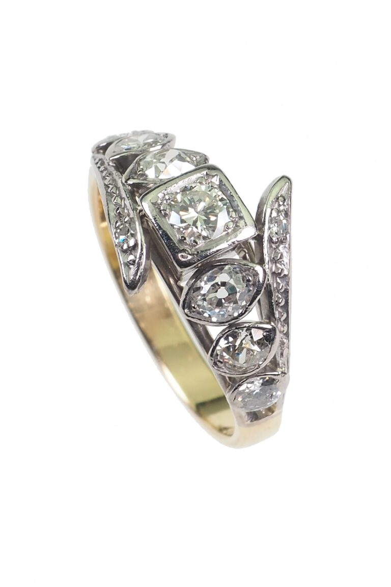 Edwardianischer Ring mit Diamanten aus 18 Karat Gold und Silber