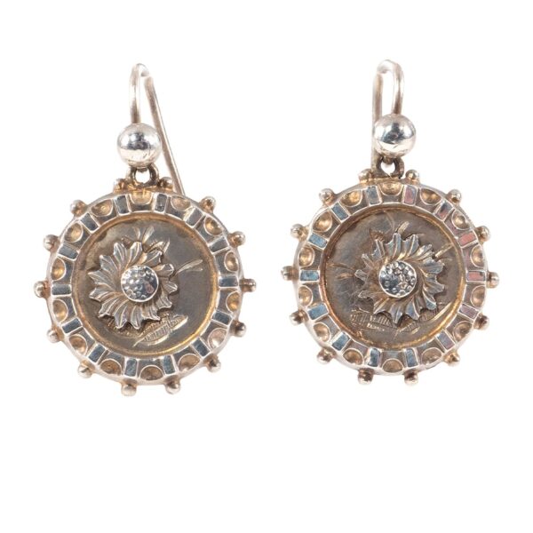 Um 1880 – Victorian earrings in silver