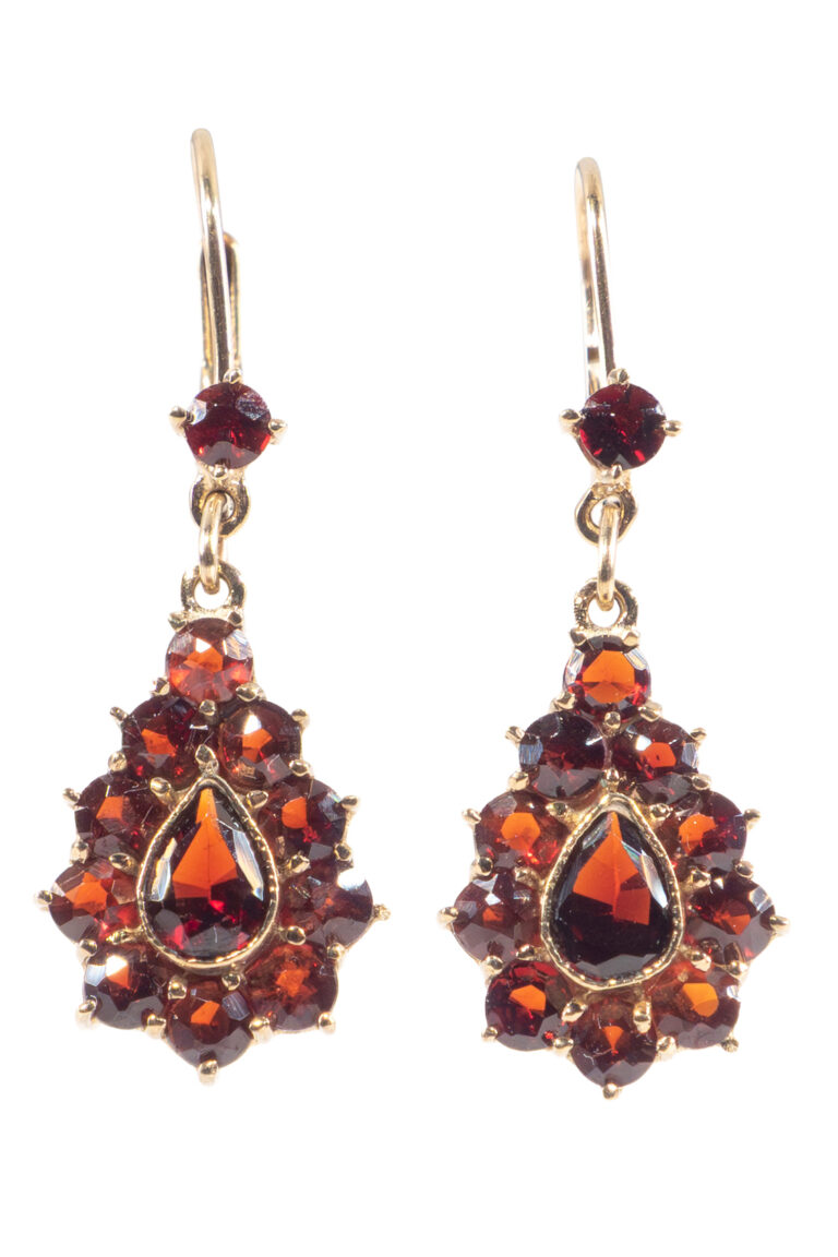 Rheinfrank Holzfuss Antique Jewellery in Berlin Muenchen Antike Ringe Verlobungsringe Eheringe Schmuck Juwelier Diamant Ohrringe 1312 1