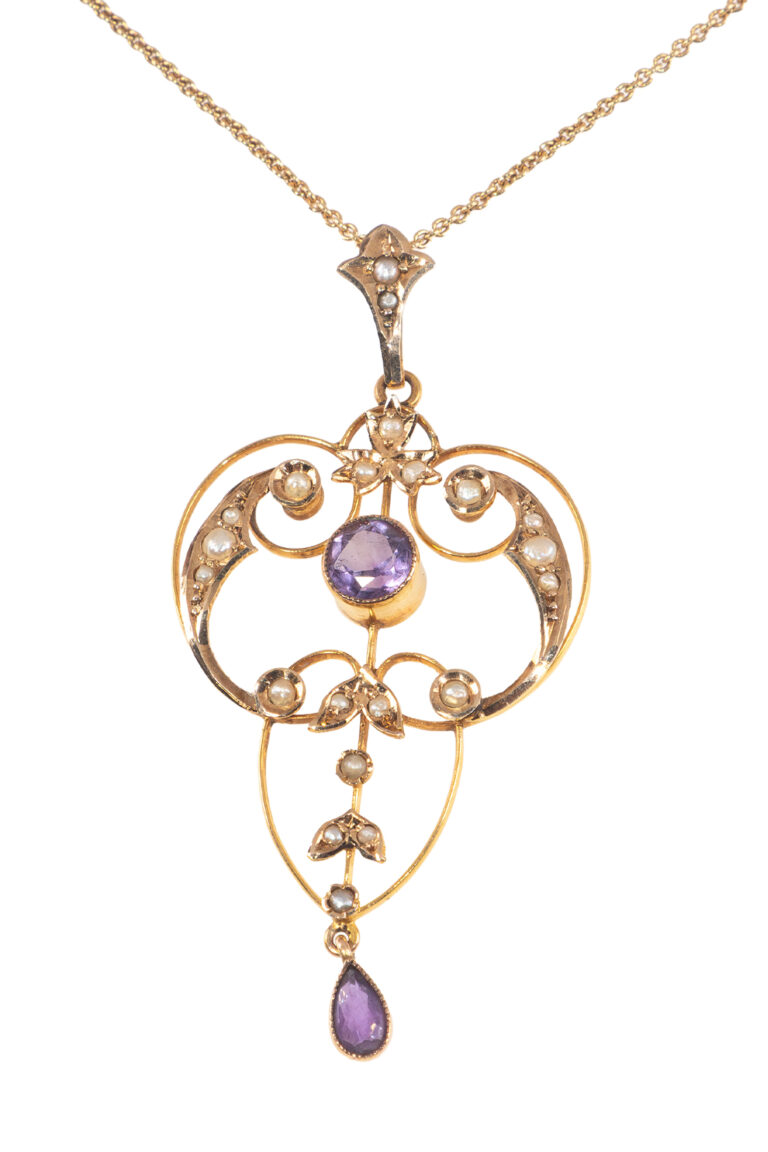 Rheinfrank Holzfuss Antique Jewellery in Berlin Muenchen Antike Ringe Verlobungsringe Eheringe Schmuck Juwelier Diamant Anhaenger 1466 1
