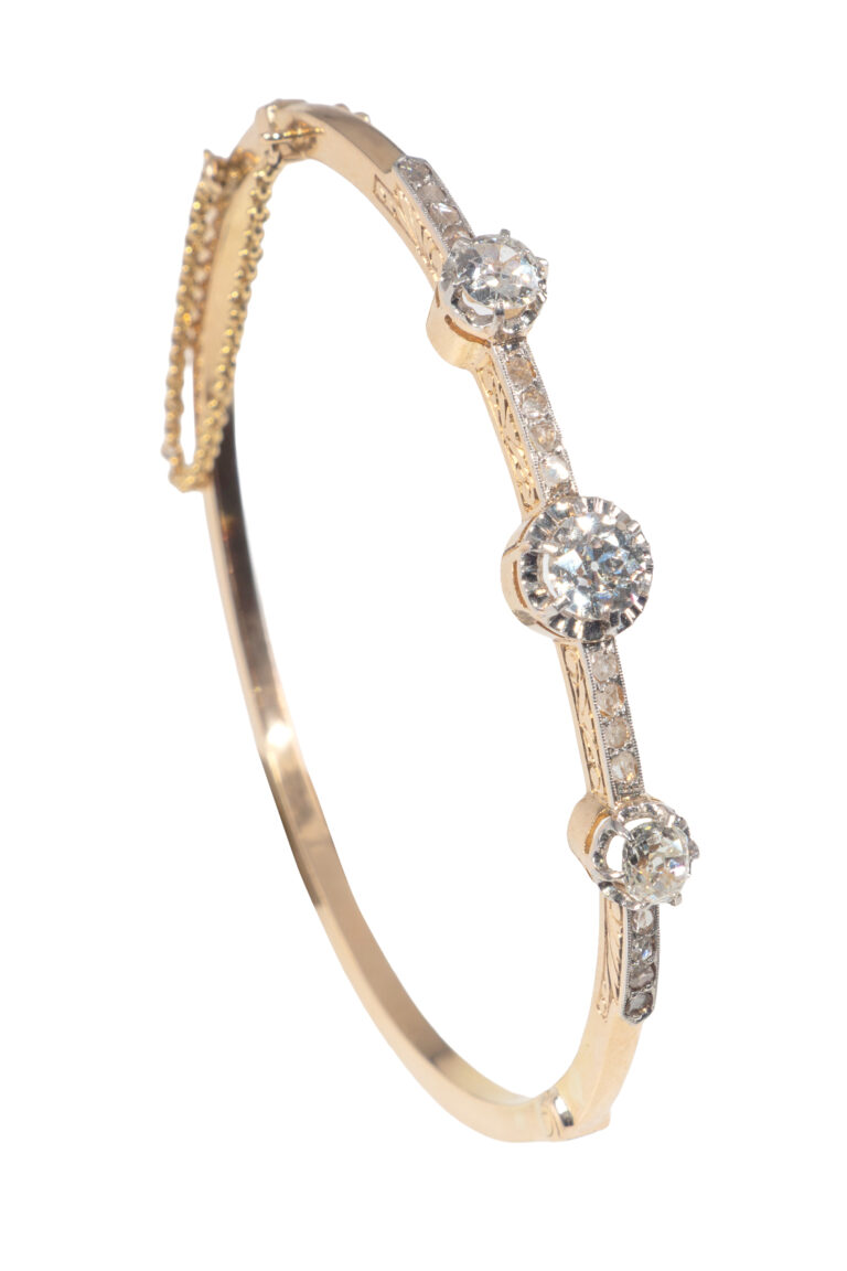 Rheinfrank Holzfuss Antique Jewellery in Berlin Muenchen Antike Ringe Verlobungsringe Eheringe Schmuck Juwelier Diamant Armreif M5930 1