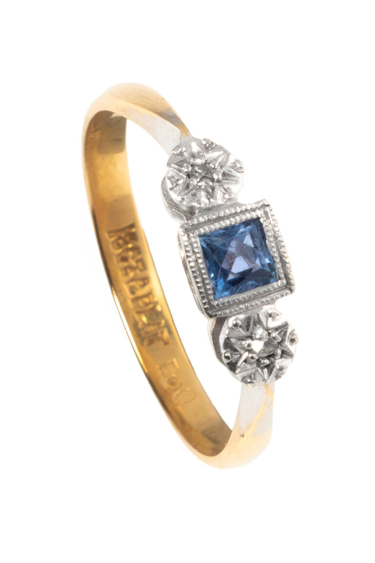Rheinfrank Holzfuss Antique Jewellery in Berlin Muenchen Antike Ringe Verlobungsringe Eheringe Schmuck Juwelier Diamant Verlobungsring 1501 1 copy