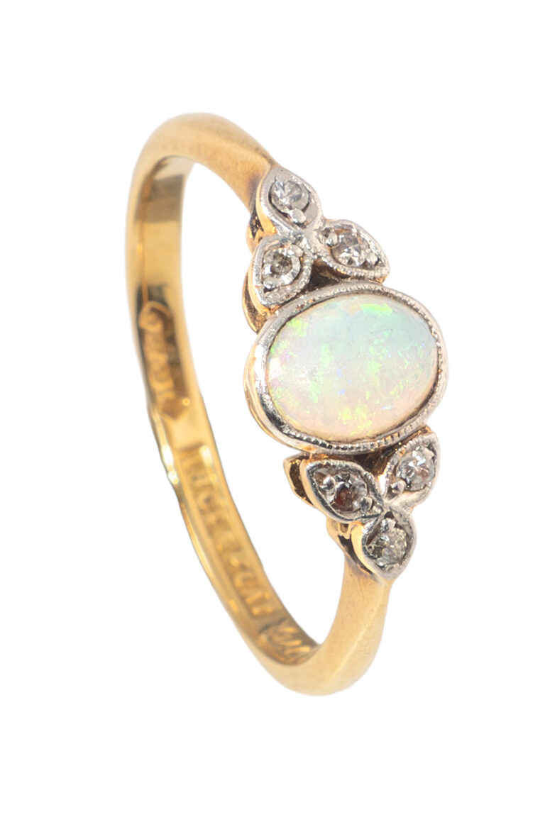 Rheinfrank Holzfuss Antique Jewellery in Berlin Muenchen Antike Ringe Verlobungsringe Eheringe Schmuck Juwelier Diamant Verlobungsring 1518 1