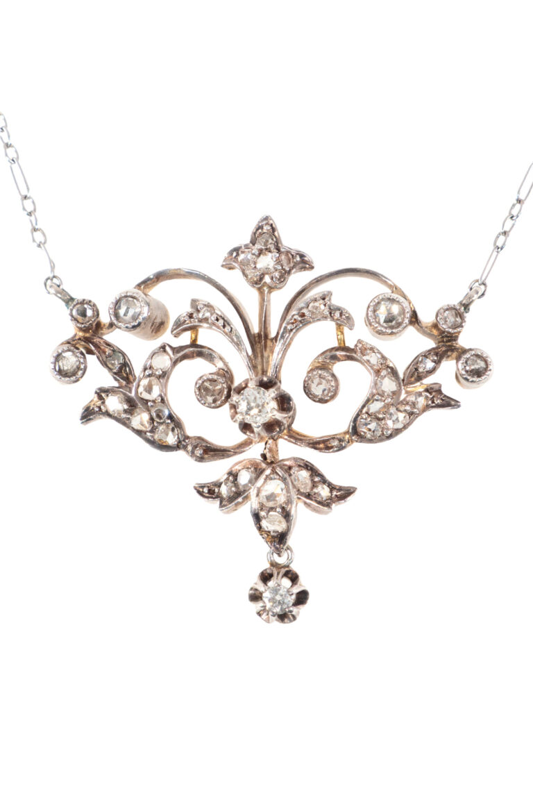 Rheinfrank Holzfuss Antique Jewellery in Berlin Muenchen Antike Ringe Verlobungsringe Eheringe Schmuck Juwelier Diamant Anhaenger 1527 1