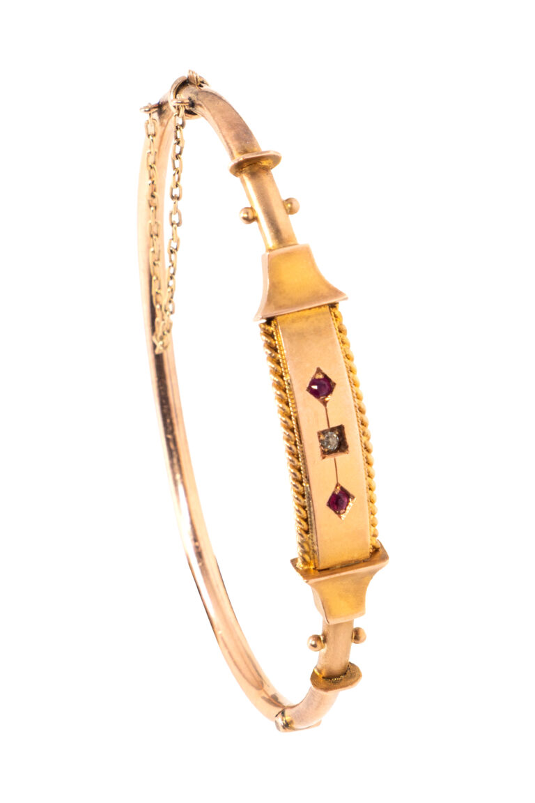 Rheinfrank Holzfuss Antique Jewellery in Berlin Muenchen Antike Ringe Verlobungsringe Eheringe Schmuck Juwelier Diamant Armreif 1539 1