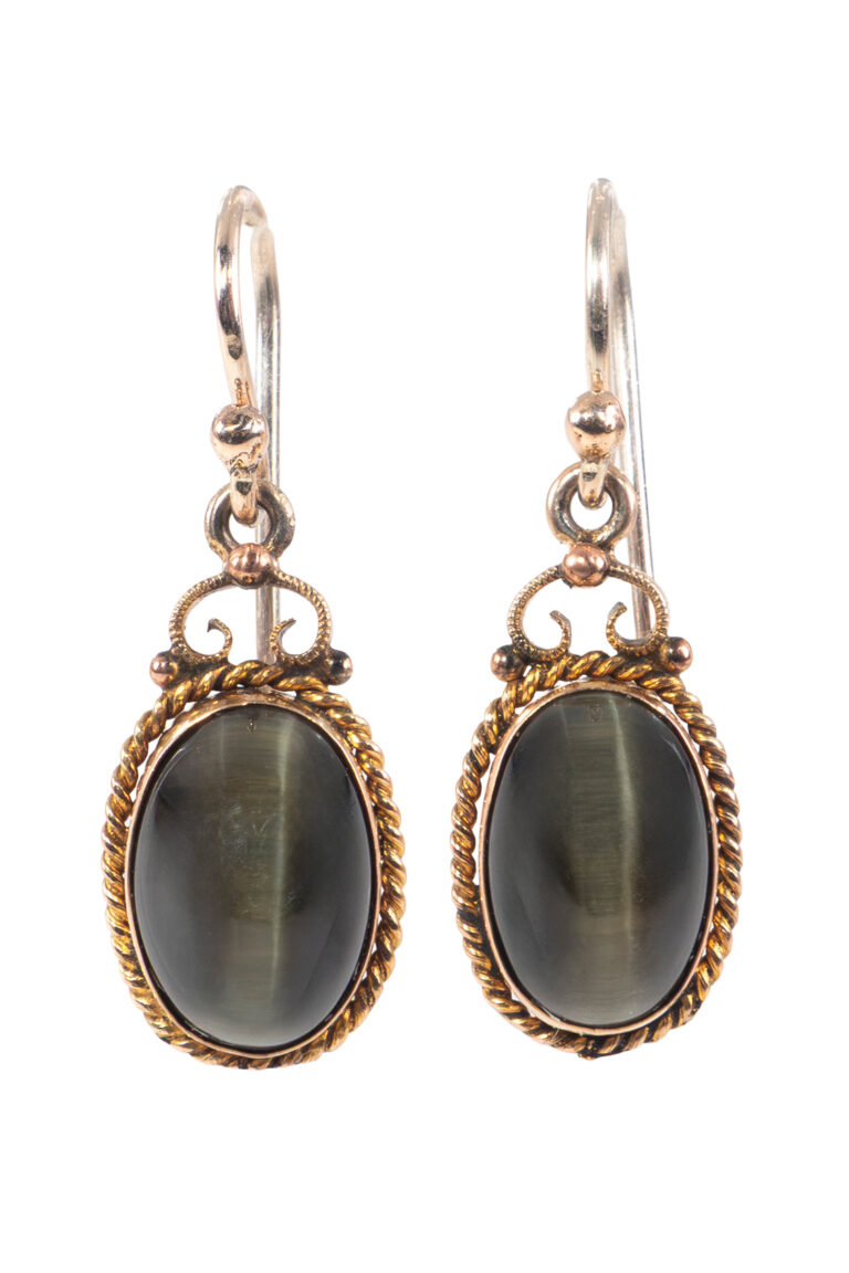 Rheinfrank Holzfuss Antique Jewellery in Berlin Muenchen Antike Ringe Verlobungsringe Eheringe Schmuck Juwelier Diamant Ohrringe 1547 1