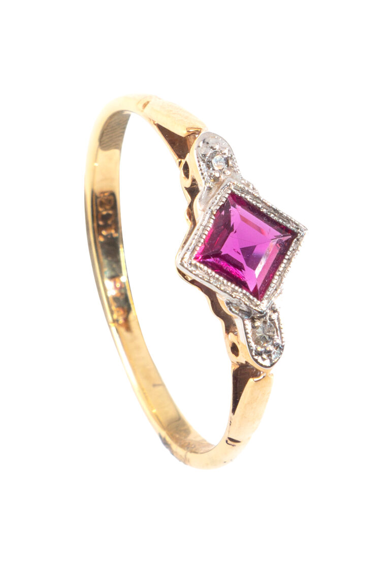 Rheinfrank Holzfuss Antique Jewellery in Berlin Muenchen Antike Ringe Verlobungsringe Eheringe Schmuck Juwelier Diamant Verlobungsring 1592 1
